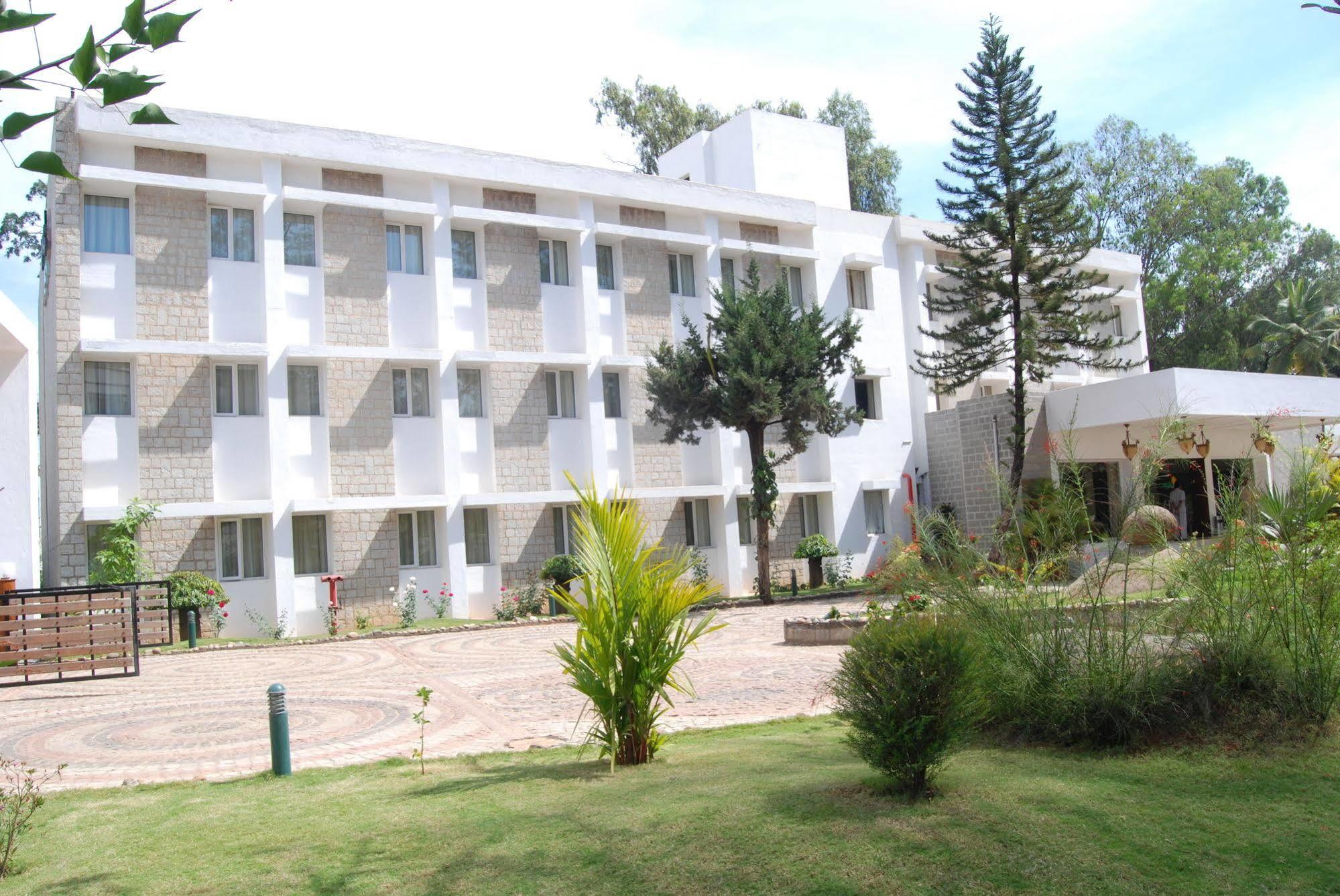 Hassan Ashok Hotel Luaran gambar